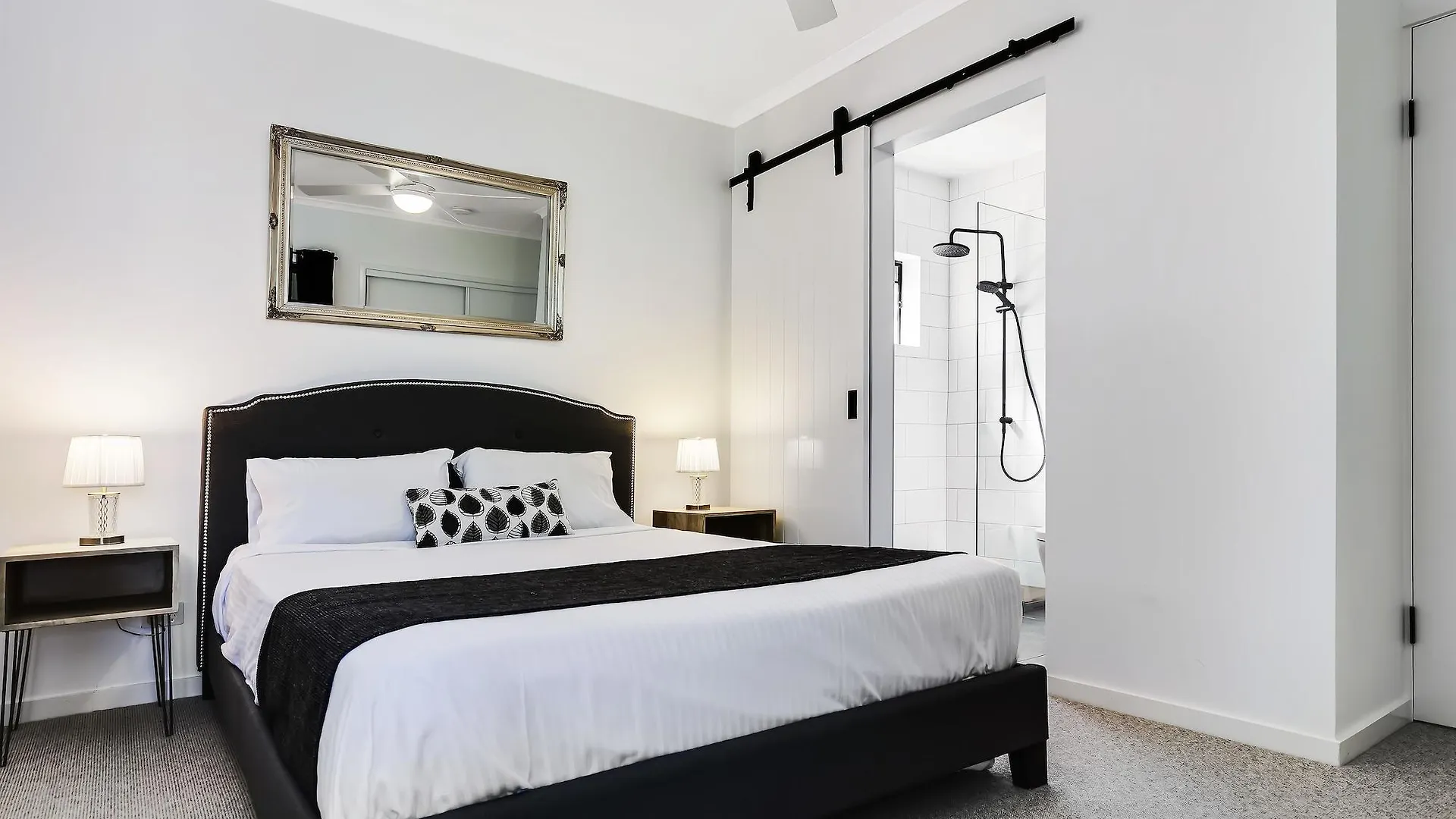 ****  Culgoa Point Beach Resort Noosa Heads Australia